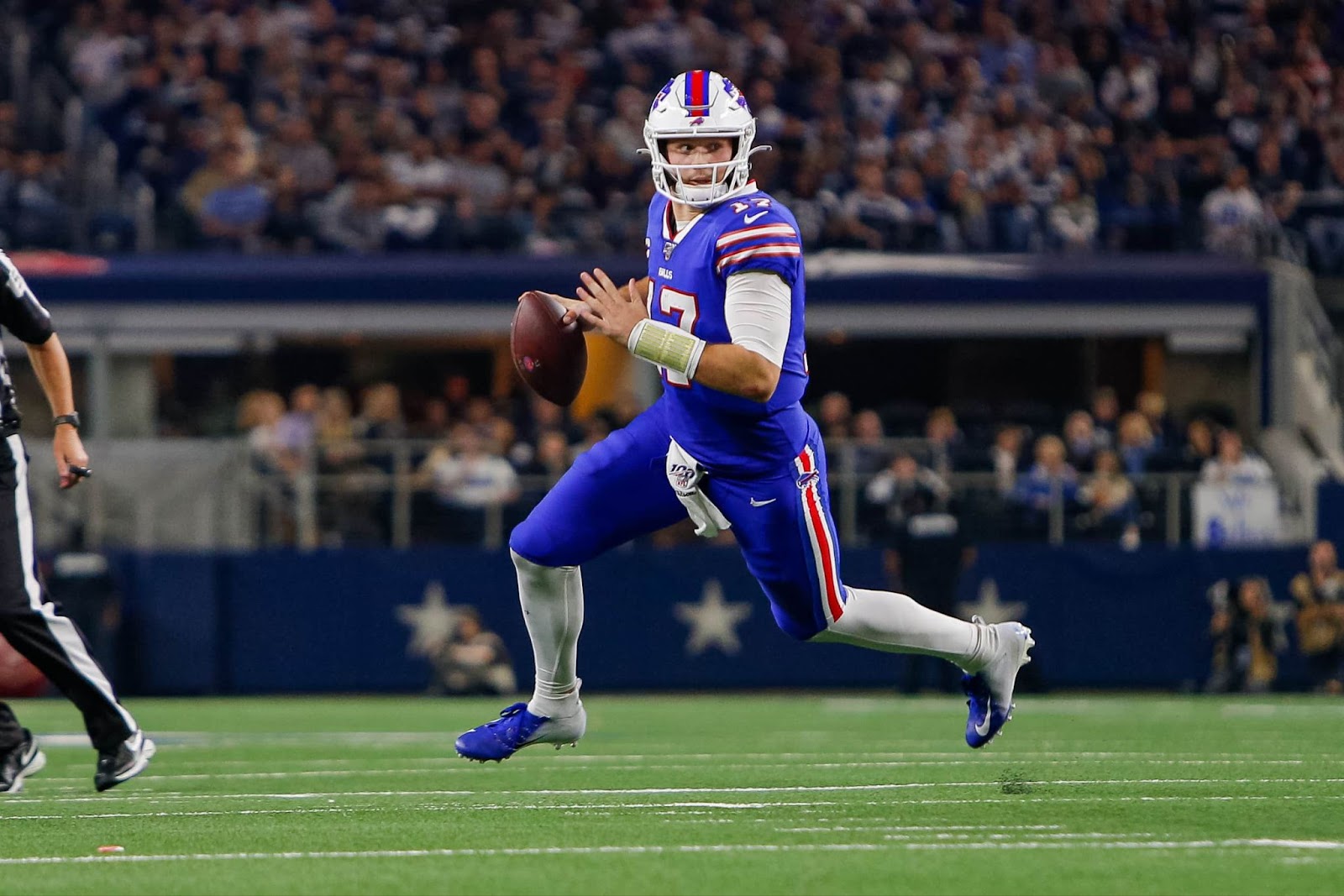 Joe Burrow among favorites in early 2024 NFL MVP odds; Deshaun