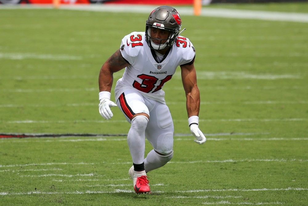 IDP Waiver Wire Pickups and Streamers for Week 5 (2023)